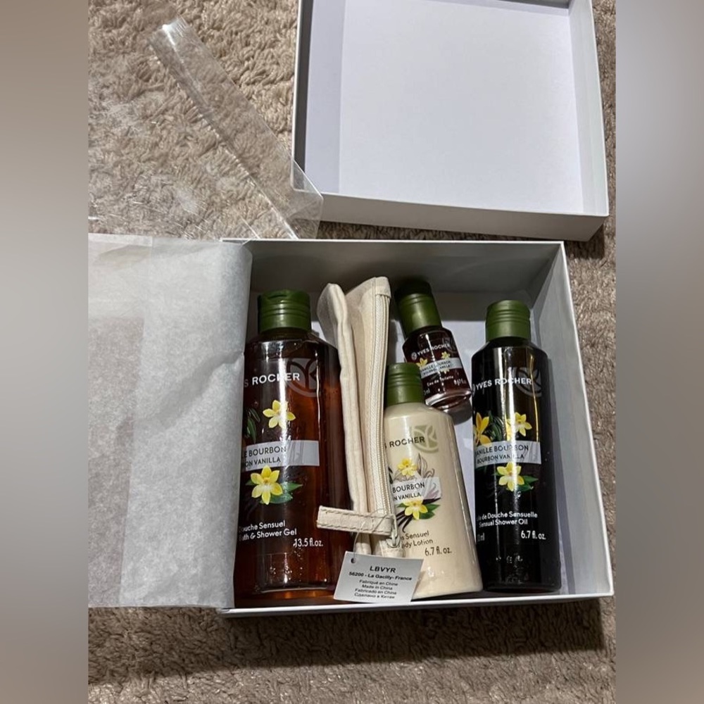 New LBVYR Yves Rocher bath and body gift set La Gacilly France, bourbon vanilla